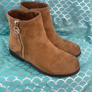 Michael Kors brown boots size 3